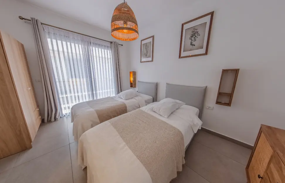 דירה עם 2 מרפסות